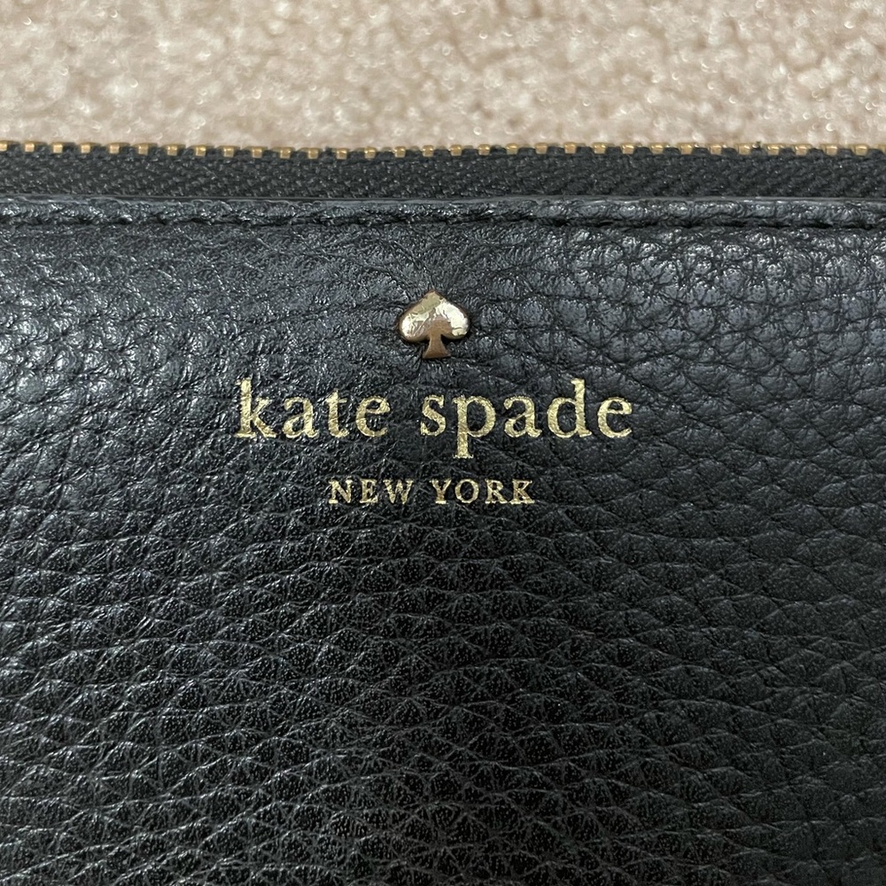 Kate Spade Black Leather Zip Wallet - Picture 11 of 13